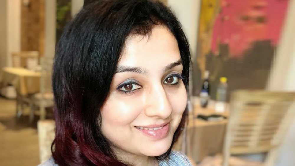 দেশের মেয়েকে অনলাইনে নিলামে তুলেছিল আরবের একটি সংস্থা গিট হাব। ঘটনাটি নিয়ে জোরদার বিতর্ক তৈরি হয়েছিল।