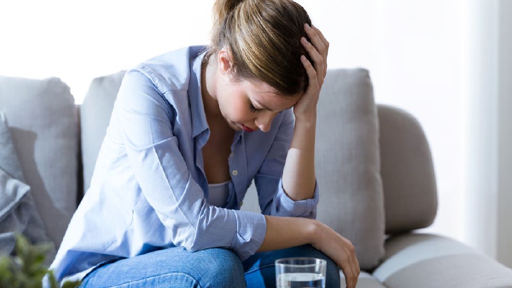 পেষ্ট্রির মতো চিনি সমৃদ্ধ খাবার এড়িয়ে চলুন।