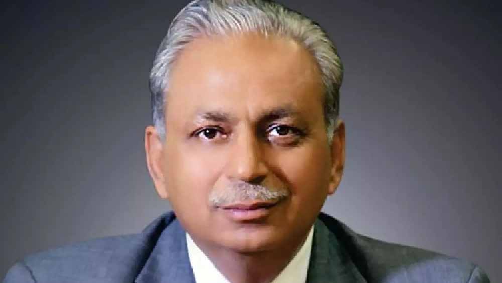 তবে ২০২০-২১ অর্থবর্ষে গুরনানির সংস্থা থেকে প্রাপ্ত আয়ে বেশ খানিকটা ঘাটতি দেখা গিয়েছে। ২০১৯-২০ অর্থবর্ষে টেক মাহিন্দ্রা থেকে তিনি মোট ৩৩.২ কোটি টাকা পেয়েছিলেন। যা এক ধাক্কায় প্রায় ১১ কোটি টাকা কমে গিয়েছে।