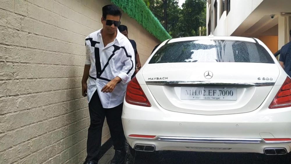 এ ছাড়াও, দু’কোটি টাকা মূল্যের একটি মার্সিডিজ গাড়ির মালিক তিনি। 