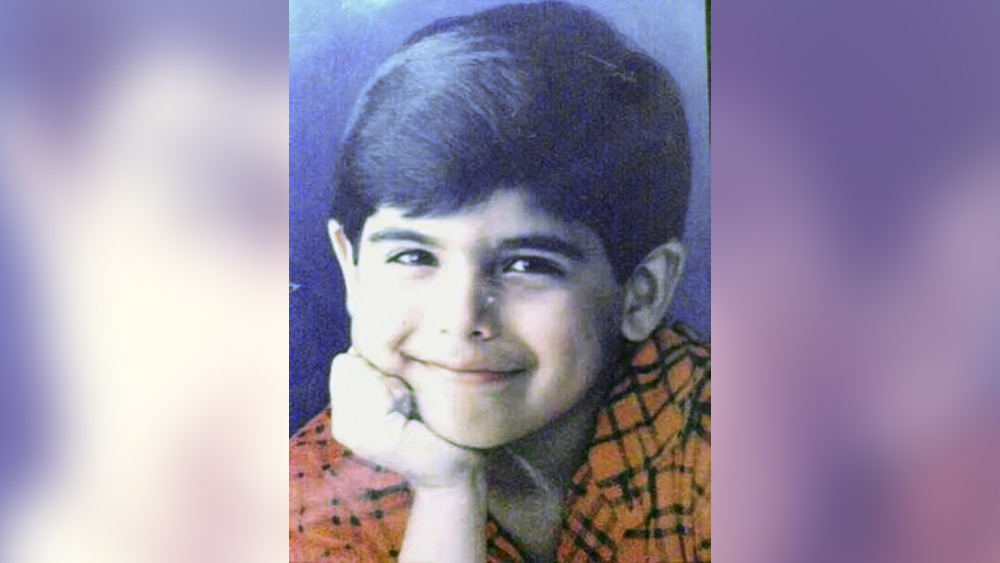 ওমকার কপূর এই দলেরই এক জন। তবে, বাকিদের মতো বলিউডের আলোর রোশনাই তাঁকে স্পর্শ করতে পারেনি।