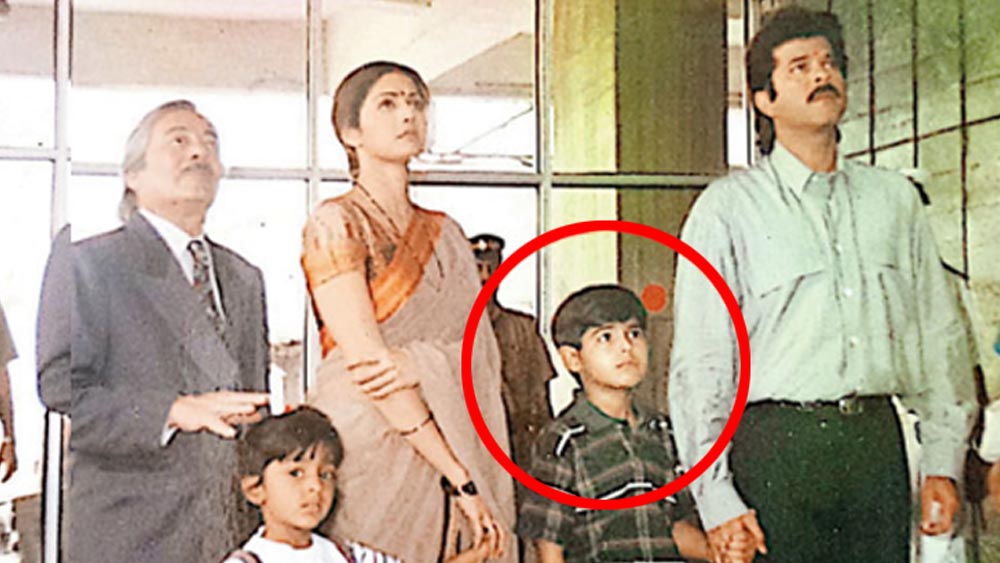 ‘জুড়য়া’ ছবিতে সলমন খানের ছোটবেলার চরিত্রে হোক বা ‘জুদাই’ ছবিতে শিশু অভিনেতার চরিত্র— ওমকার সমস্ত চরিত্রে নিপুণতার সঙ্গে অভিনয় করত।