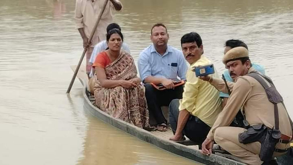 এ সব কারণেই করোনা পরিস্থিতিতে কাছাড়ের মতো একটি বড় জেলার দায়িত্ব দেওয়া হয় কীর্তিকে। বলা বাহুল্য, তিনি  নিরাশ করেননি।