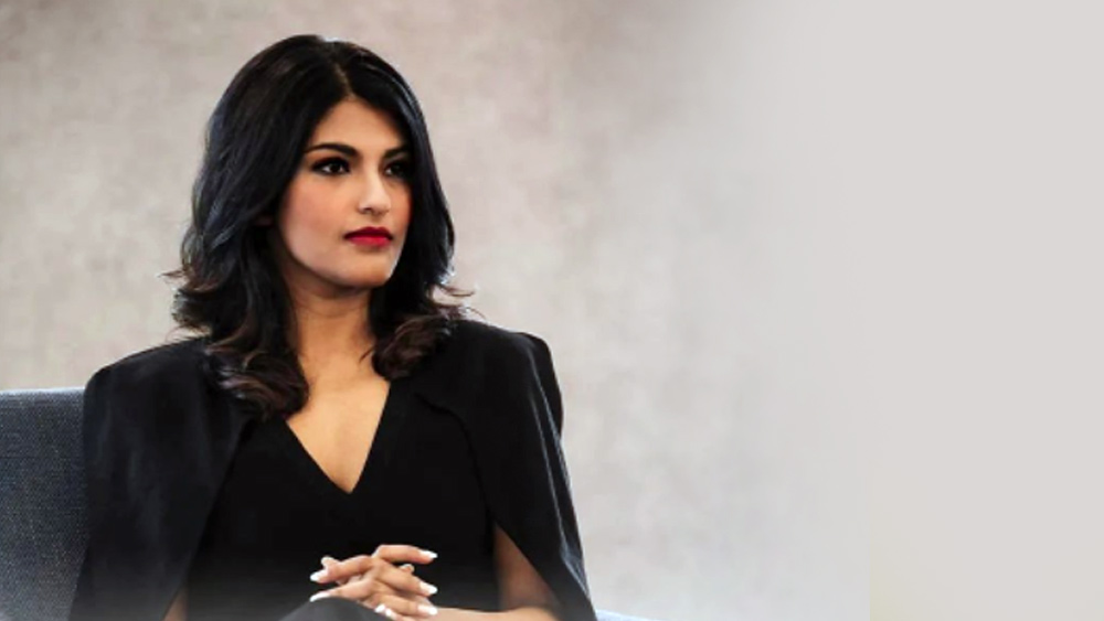 নতুন সাফল্য? নাহ। বরং ব্যর্থতাই বলা চলে। তাঁর সেই সংস্থা থেকে বিতাড়িত করা হয়েছে তাঁকে। মাথায় চাপিয়ে দেওয়া হয়েছে কলঙ্কের ঝুড়ি। নিজের সংস্থা আর সম্মান ফিরে পেতে এখন আইনি লড়াই লড়ছেন অঙ্কিতি। যাঁকে একরকম আত্মপক্ষ সমর্থনের সুযোগ না দিয়েই দরজা দেখিয়েছে তাঁর সংস্থা। 