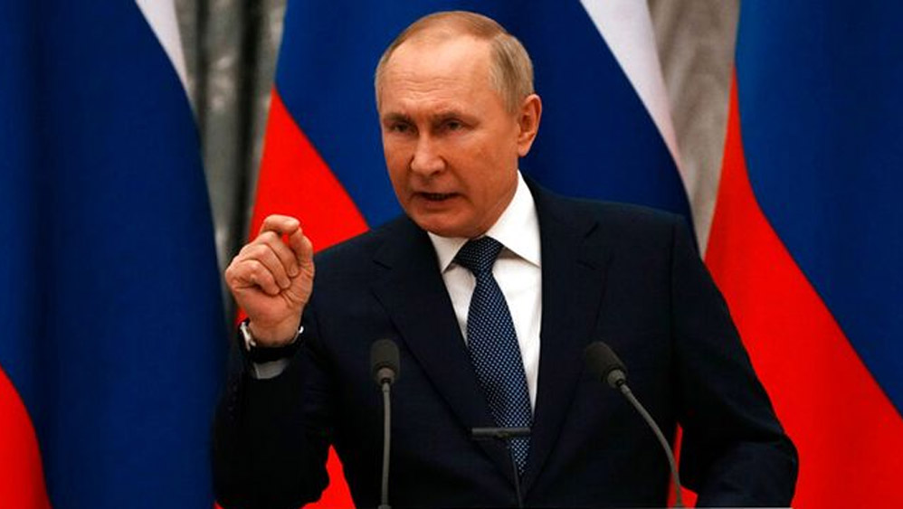 রাশিয়ার ‘ফেডেরাল সিকিউরিটি সার্ভিস (এফএসবি)’-এর এক অফিসার জানিয়েছেন, রাশিয়া-প্রেসিডেন্টের ক্যানসার সারা শরীরে দ্রুত ছড়িয়ে পড়ছে এবং তাঁর অবস্থা গুরুতর। 