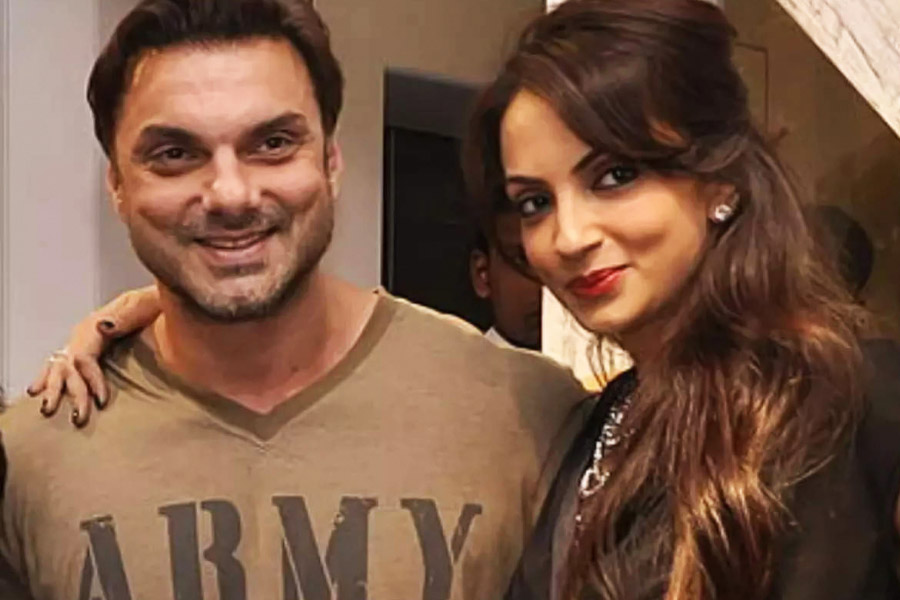 এক সাক্ষাৎকারে তিনি জানান, সোহেলের পাশে তাঁকে মানানসই লাগত না। দু’জনের চিন্তাভাবনাও অন্য রকম ছিল। পেশাও ভিন্ন ছিল তাঁদের।