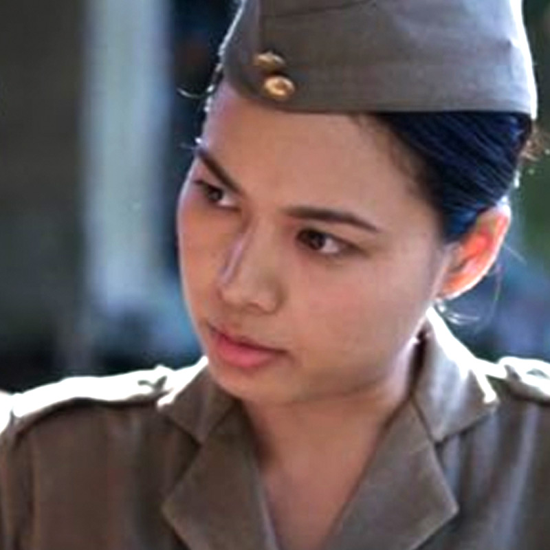 সইফ আলি খান, শহিদ কপূর এবং কঙ্গনা রানাউতের সঙ্গে ‘রঙ্গুন’ ছবিতেও অভিনয় করেছেন লিন।