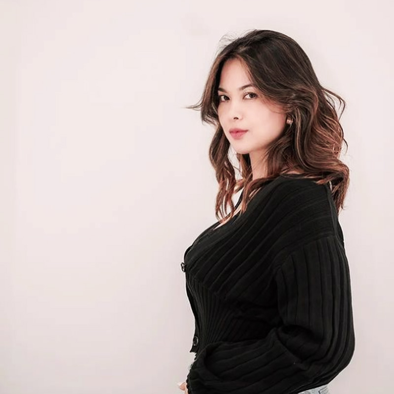 ২০১৭ সালের মার্চ মাস নাগাদ নিজের একটি গয়না তৈরির সংস্থা তৈরি করেন লিন।