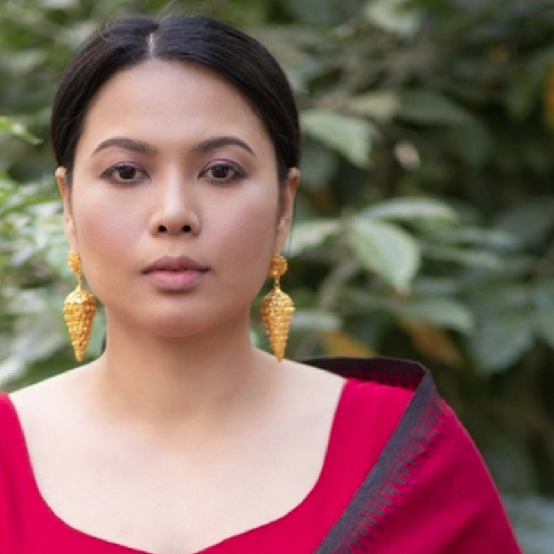 নিউ ইয়র্কের একটি গয়না তৈরির সংস্থার প্রচারমুখ হয়ে কাজ করেছেন লিন।