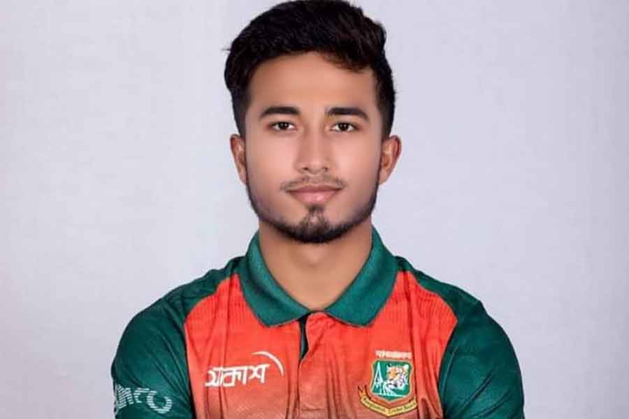 আফিফ হোসেন— ভারতের বিরুদ্ধে আফিফের অবদান ৫ বলে ৩ রান। আরশদীপের বলে ১২ নম্বর ওভারের শুরুতেই তিনি ক্যাচ তুলে দেন সূর্যকুমার যাদবের হাতে। তাঁর প্রাপ্ত নম্বর ২।