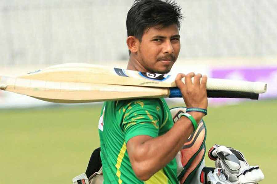 মোসাদ্দেক হোসেন— ৫ উইকেট পড়ে যাওয়ার পর দলের হাল ধরতে পারেননি মোসাদ্দেক। হার্দিক পাণ্ড্যর বলে বোল্ড হয়েছেন। ৩ বলে করেছেন ৬ রান। ১০-এর মধ্যে তাঁর প্রাপ্ত নম্বর ৩।