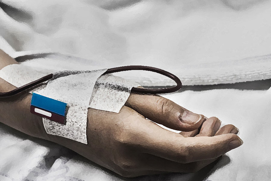 সনিয়াকে গুরুতর অবস্থায় হাসপাতালে ভর্তি করানো হয়েছিল। তাঁর কাছ থেকে একটি সুইসাইড নোটও উদ্ধার করেছিল পুলিশ। 