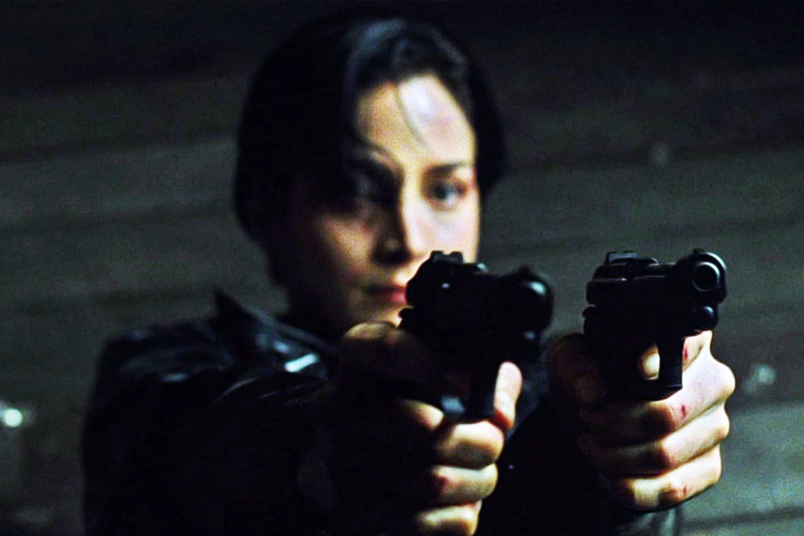 সিনেমা দেখতে আমরা কমবেশি সকলেই ভালবাসি। ছবিতে দেখানো বহু দৃশ্যের সঙ্গে বাস্তবের মিল খোঁজারও চেষ্টা করি। কিন্তু বড় পর্দায় এমন অনেক কিছু দেখানো হয়, যার সঙ্গে বাস্তবের কোনও মিলই নেই। বৈজ্ঞানিক ব্যাখ্যাও মেনে চলা হয় না ছবি বানানোর সময়। ফলে দর্শকের মনে ভুল ধারণার জন্ম হয়। কেমন সে সব ভুল?