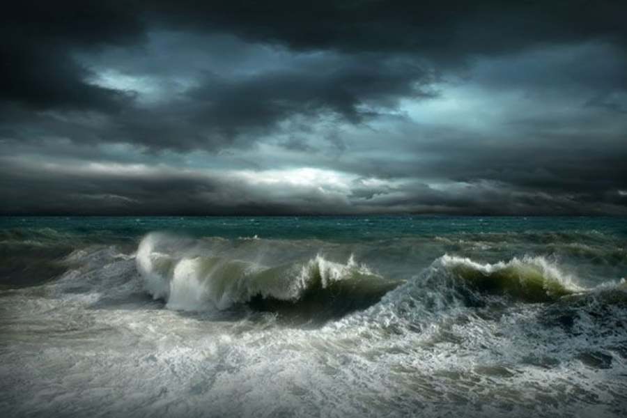 গ্লোবাল ওয়ার্মিং-এর কারণে যে ভাবে জলবায়ু পরিবর্তন হচ্ছে, তাতে ঘূর্ণিঝড়ের ফ্রিকোয়েন্সি প্রতি সেকেন্ডে ৬০ থেকে ৭০ মিটার বেড়ে চলেছে।