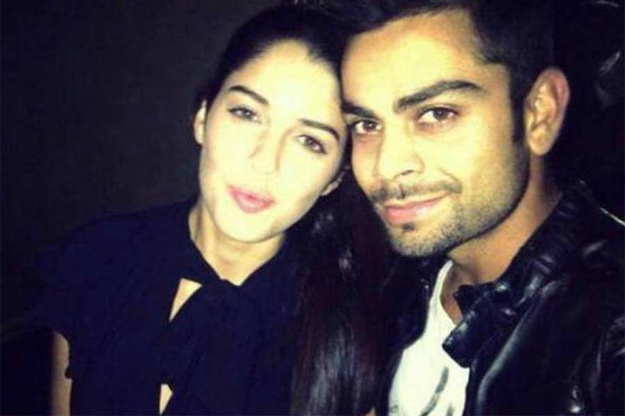 ২০১২ সাল থেকে ২০১৪ সাল পর্যন্ত বিরাট ও ইজ়াবেলের প্রেমের সম্পর্ক ছিল বলে শোনা যায়। তবে, তাঁদের সেই সম্পর্ক দু’বছরের বেশি টেকেনি। 