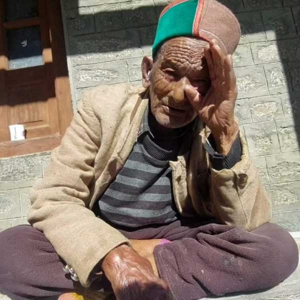 ২০১৭-য় হিমাচল প্রদেশের বিধানসভা ভোটের আগে নেগি বলেছিলেন, ‘‘জানি মৃত্যুর সময় চলে এসেছে। কিন্তু মরার আগে ভোটটা দিয়ে যেতে চাই।’’ তখন তাঁর বয়স ১০১ বছর।