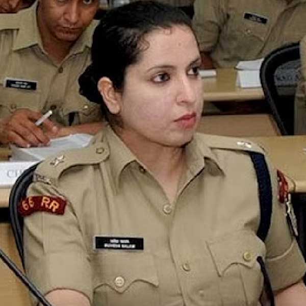 রুবেদা জানিয়েছেন, তাঁর লক্ষ্য কাশ্মীরের মহিলাদের আরও বেশি করে ইউপিএসসি পরীক্ষায় উৎসাহিত করা। এ কাজে যাতে তাঁদের পরিবারও এগিয়ে আসে, সেই কাজও করছেন তিনি।