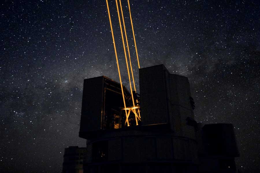 বিজ্ঞান, সমাজ এবং রাজনীতি— ভিন্‌গ্রহীদের সঙ্গে সাক্ষাতের জন্য সব দিক থেকেই প্রস্তুত থাকা প্রয়োজন বলে মনে করছেন বিজ্ঞানীরা। তাঁরা ব্রিটেনে একটি নতুন গবেষণা দল তৈরি করেছেন, যার নাম দেওয়া হয়েছে ‘সেটি পোস্ট ডিটেকশন হাব’।