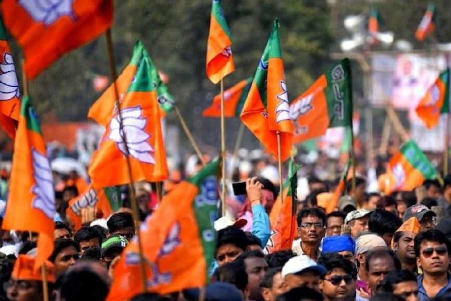 উপনির্বাচনের ফল: সাত বিধানসভার দু’টিতে জিতে গেল বিজেপি, একটি আসনে আরজেডি