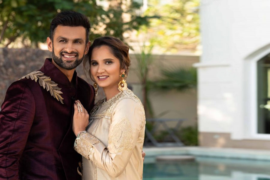 দুবাইয়ের এই নতুন বাড়ি রাজপ্রাসাদের থেকে কোনও অংশে কম নয়। সাদা রঙে মোড়া পুরো বাড়িটির বাহিরমহলই যেন প্রশান্তির বার্তা বয়ে আনে।