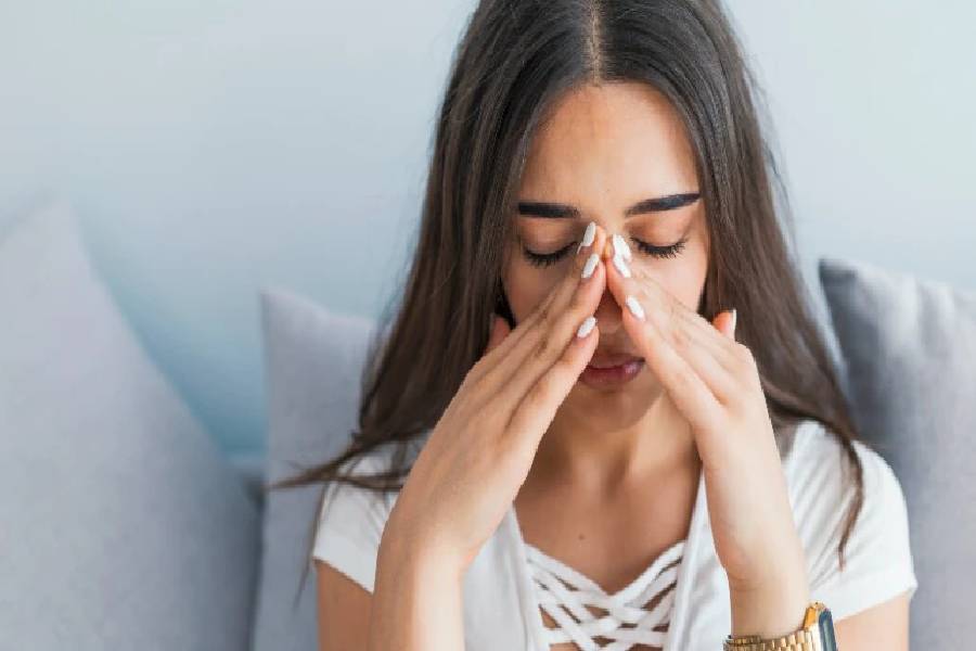 সঙ্গে বাড়ে সাইনাসের সমস্যাও।