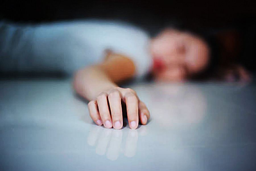 সংবাদ সংস্থা সূত্রে খবর, তুরস্কে নারীহত্যার ঘটনা দিন দিন বাড়ছে। জানা গিয়েছে, ২০২১ সালে সে দেশে ২৮০ জন মহিলাকে খুন করা হয়েছিল। সেই সঙ্গে ২১৭ জন মহিলার রহস্যজনক ভাবে মৃত্যু  হয়। তবে এই ঘটনা নাড়িয়ে দিয়েছে। প্রেমিকাকে নৃশংস ভাবে খুনের পর কারাগারে বন্দি থাকা অবস্থায় আসামির আত্মহত্যার ঘটনায় চাঞ্চল্য ছড়িয়েছে।