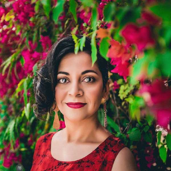 বিভিন্ন নামীদামি ব্র্যান্ডের বিজ্ঞাপনে প্রধান চিত্রগ্রাহক হিসাবে কাজ করেছেন নয়না।