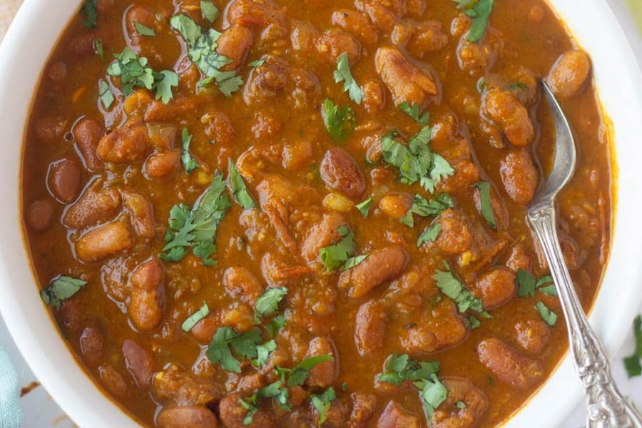 পঞ্জাবিদের প্রিয় খাবারের তালিকার মধ্যে রাজমা শীর্ষস্থানীয়। কিন্তু রাজমার উৎপত্তি ভারতে নয়। এই খাবারের জন্ম মেক্সিকোতে।