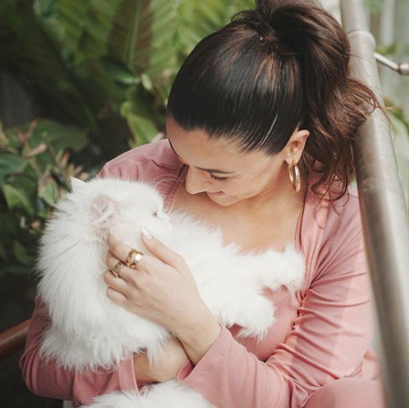 সেই সময় মজার ছলেই আলিয়া বলেছিলেন, ‘‘আমার মেয়ে হলে আমি এই নামটা রাখব।’’ সেই থেকে অনেকে ধরে নিয়েছেন এটাই তাঁদের মেয়ের নাম।