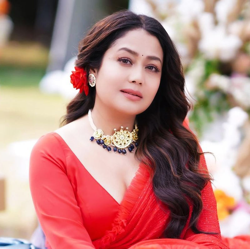 নেহার সঙ্গে সর্বত্রই দেখা যেত হিমাংশকে। একটি মিউজিক ভিডিয়োতে একসঙ্গে অভিনয়ও করতে দেখা যায়।