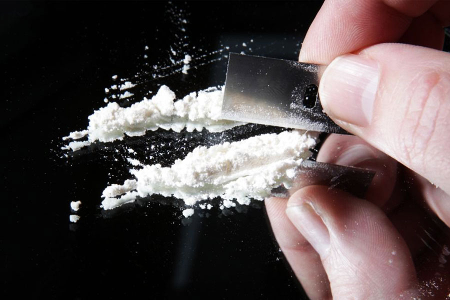 রুট-৩৬। স্প্যানিশ ভাষায়, ‘রুটা ত্রিয়েন্তা ওয়াই সেয়িস’। বলিভিয়ার লা পাজের এই বারই বিশ্বের প্রথম কোকেন বার।