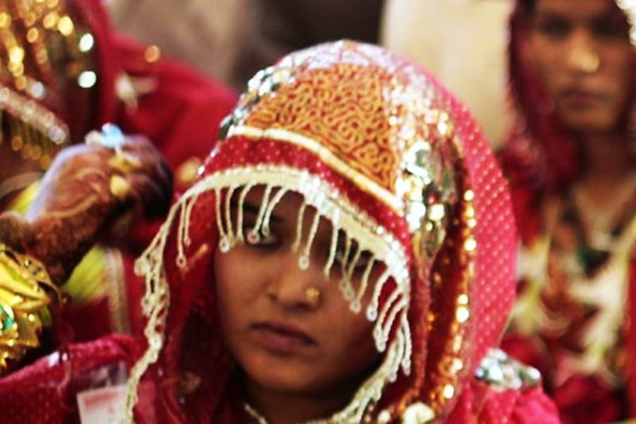 জয়রাম স্বীকার করেছেন যে, বিয়ে না টেকার ব্যাপারে এই গ্রামের বদনাম রয়েছে। ২০০৮-’০৯ সালে তিন জন বিবাহিত মহিলা জলের অভাবে বিয়ের কয়েক দিনের মধ্যেই গ্রাম ছেড়েছিলেন।