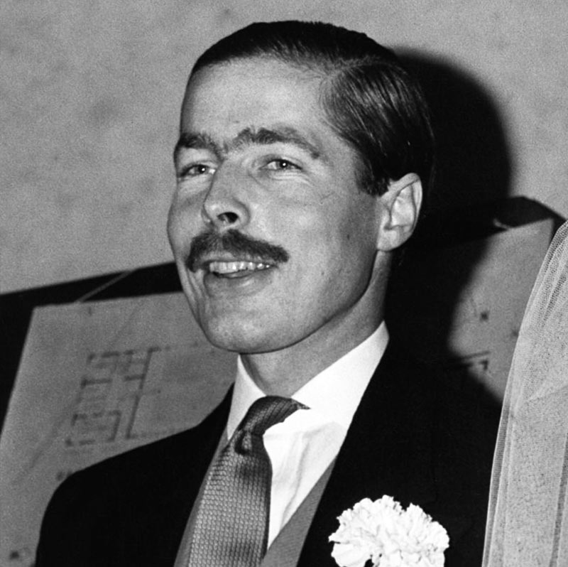 রিচার্ড জন বিংঘাম, সংক্ষেপে তিনি লর্ড লুকান নামে পরিচিত। ব্রিটেনের অন্যতম নৃশংস হত্যাকারীদের তালিকায় রয়েছে তাঁর নাম। কিন্তু ১৯৭৪ সালে যে খুন লুকান করেছিলেন, এখনও তাঁকে তার শাস্তি দেওয়া যায়নি।