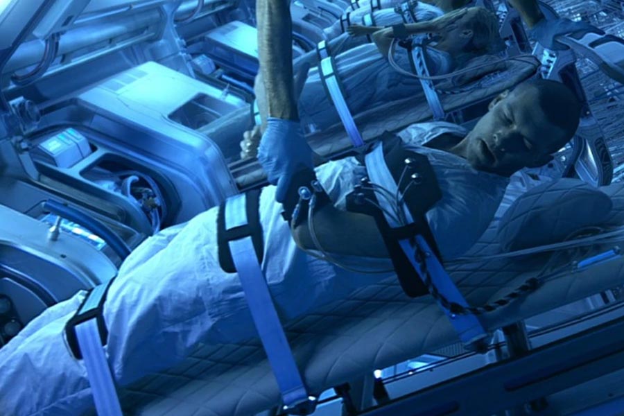 কেউ কেউ আবার এই সংস্থার জন্য কিছু টাকাও বিনিয়োগ করে রাখেন। বহু ক্ষেত্রে এমনও ঘটনা ঘটেছে যেখানে পরিবারের বাকি সদস্যদের সঙ্গে আলোচনা না করে নিজে সিদ্ধান্ত নিয়েই সংস্থার সঙ্গে চুক্তিবদ্ধ হয়েছেন অনেকে।