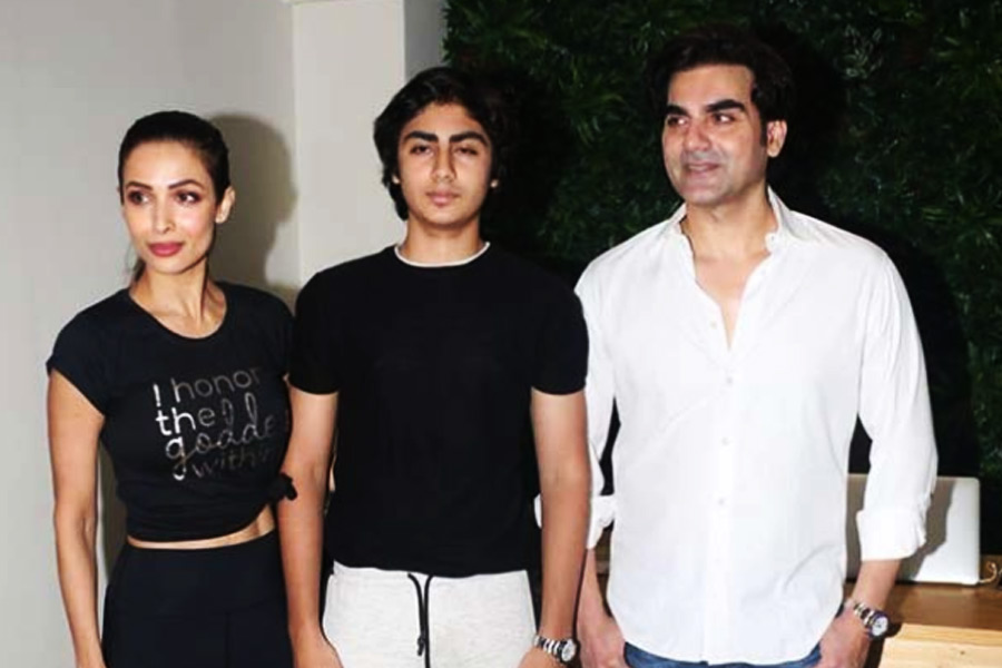 আরবাজ় খান এবং মালাইকা অরোরার ছেলে আরহান। জন্ম থেকেই তারকা পরিবারে বেড়ে ওঠা তাঁর। 