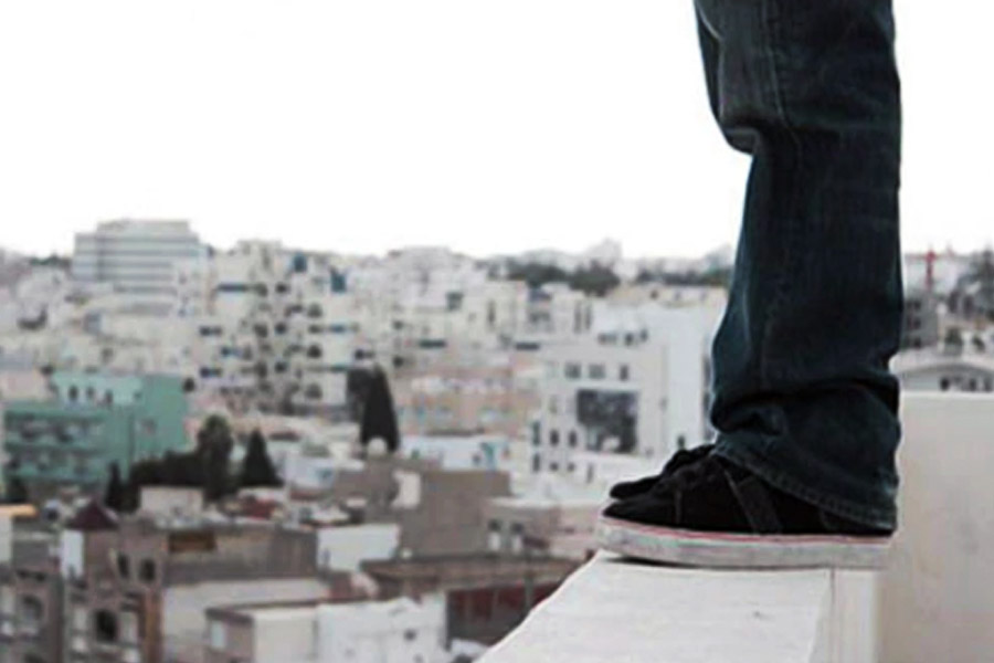 ইভলিনের মতো খ্যাতি পেয়েছিলেন এলভিটাও। তবে এম্পায়ার স্টেট বিল্ডিং থেকে ঝাঁপ দিয়ে একমাত্র মানুষ হিসাবে প্রাণে বেঁচে যাওয়ার জন্য। 