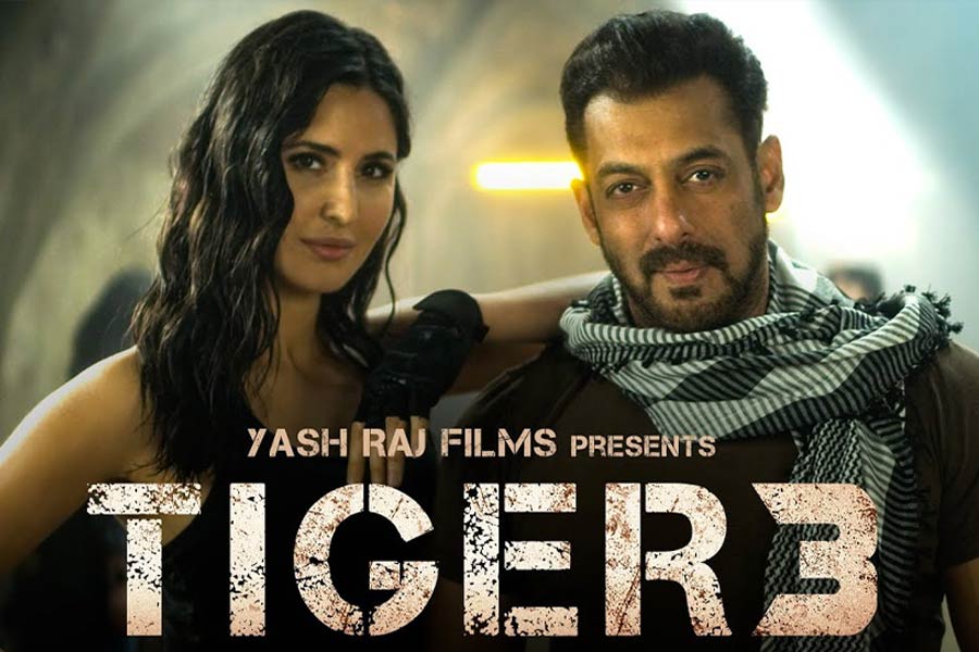 মণীশ শর্মার পরিচালনায় প্রেক্ষাগৃহে মুক্তি পেতে চলেছে ‘টাইগার ৩’। মুখ্যচরিত্রে অভিনয় করবেন সলমন খান এবং ক্যাটরিনা কইফ।