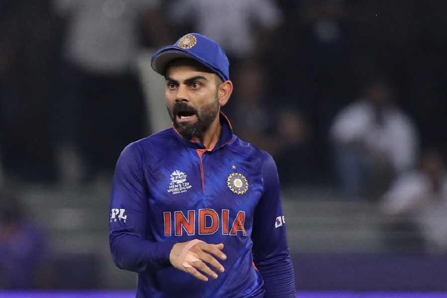 ২০২১ সালের টি২০ বিশ্বকাপে সুপার ১২-এর গ্রুপ স্টেজ থেকেই ছিটকে গিয়েছিল ভারত। 