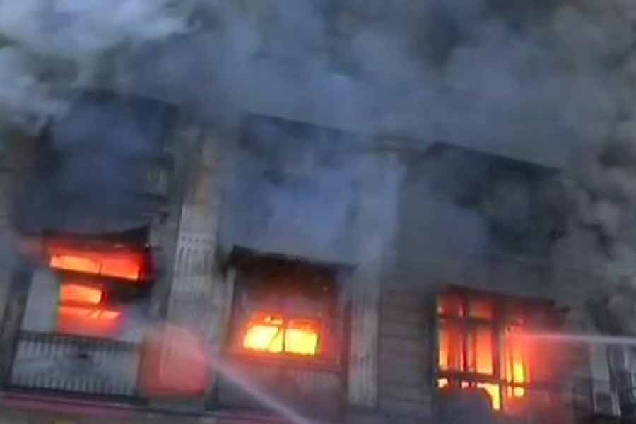 Fire broke out at Beleghata iron factory dgtl