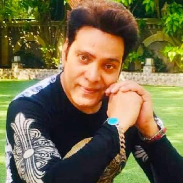 ৩০ সেপ্টেম্বর শেষ নিশ্বাস ত্যাগ করেন সাগর। মৃত্যুর সময় তাঁর বয়স ছিল ৫০ বছর। সলমন খানের বডি ডাবল হিসাবে ৫০টিরও বেশি ছবিতে কাজ করেছিলেন সাগর।