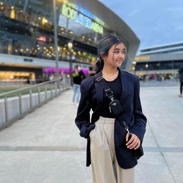 ‘আইসহাউজ’ ব্যান্ডের সঙ্গে রবিবার পারফর্ম করবে জানকী। তাঁদের গানের তালে তালে ফাইনালের উন্মাদনা আলাদা মাত্রা পাবে বলে মনে করা হচ্ছে। 