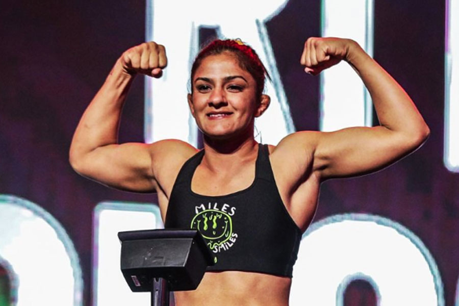 ২০১৬ সালে সিঙ্গাপুরে ৪৮ কেজি বিভাগে সোনার পদক পেয়েছিলেন তিনি।