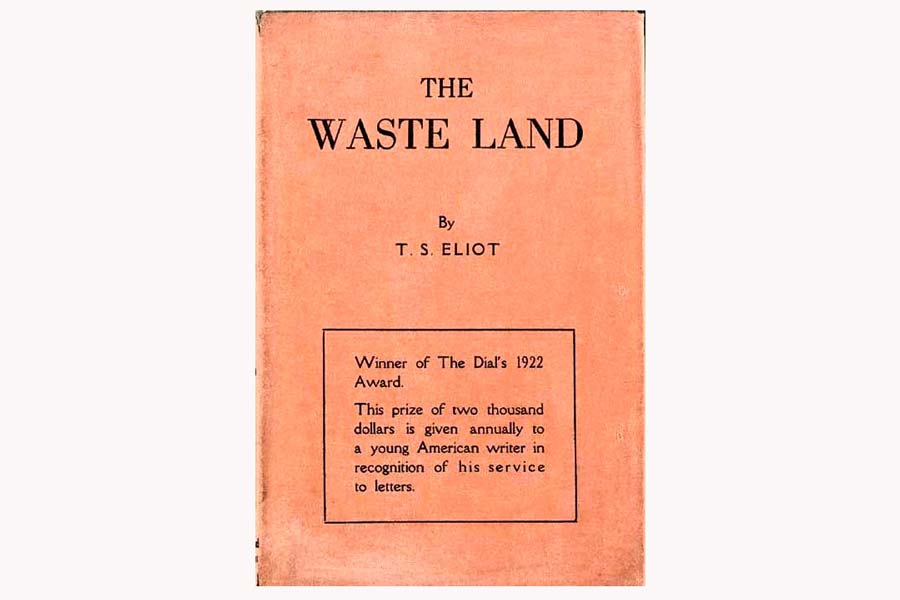 ‘দ্য ওয়েস্ট ল্যান্ড’ বইটির প্রথম দিকের প্রচ্ছদ। ছবি: উইকিমিডিয়া কমন্স।