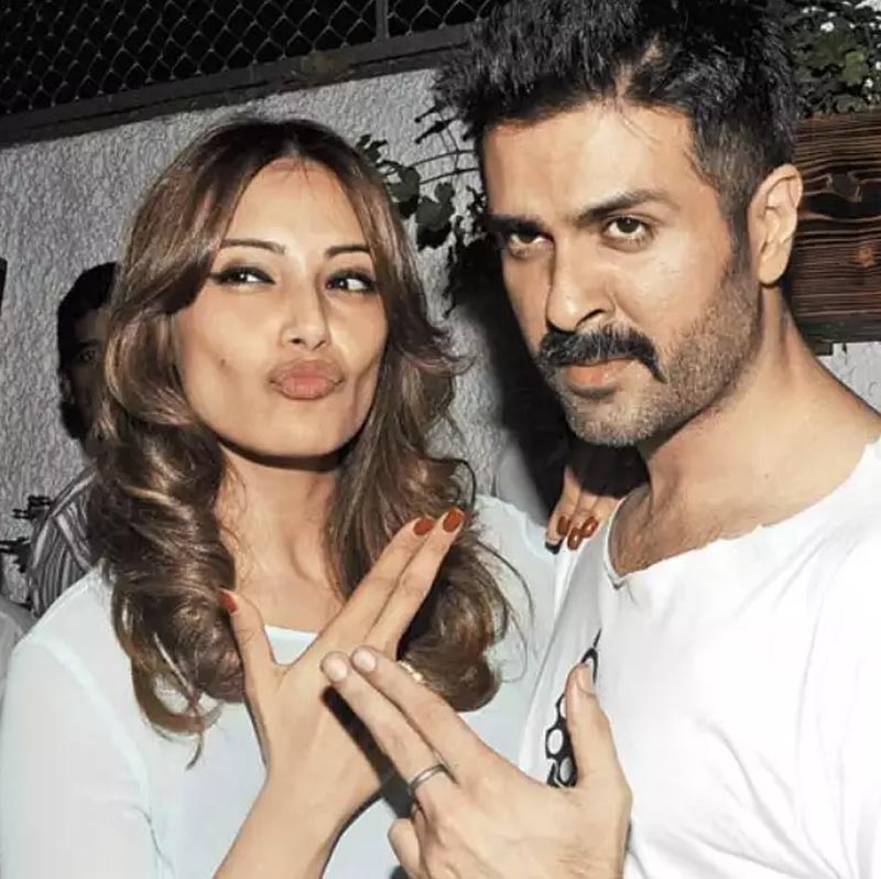 ২০০৮ সালে মুক্তি পায় কল্পবিজ্ঞান এবং রোম্যান্টিক ঘরানার ছবি ‘লাভ স্টোরি ২০৫০’। এই ছবিতে প্রিয়ঙ্কা চোপড়া জোনাসের সঙ্গে অভিনয় করতে দেখা গিয়েছিল হরমন বাওয়েজাকে।