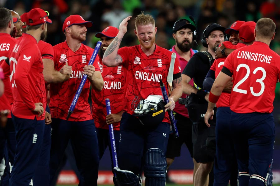 Eoin Morgan's vision and Ben Stokes clinched the match from Pakistan in the final