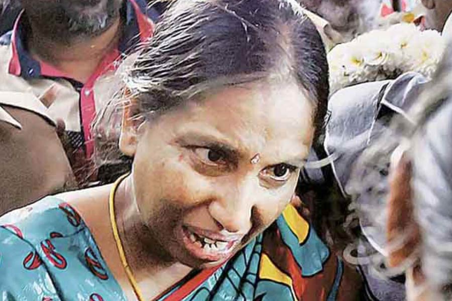 মুরুগান এবং নলিনীর কন্যাসন্তান জন্ম নেয় কারাগারে। ১৯৯২ সালে নলিনী জেলের মধ্যে সন্তানপ্রসব করেন। মেয়েটির ২ বছর বয়সে তাঁকে মায়ের থেকে দূরে সরিয়ে দেওয়া হয়। জেলের বাইরে বড় হয়ে ওঠেন নলিনীর মেয়ে হরিথ্রা। 