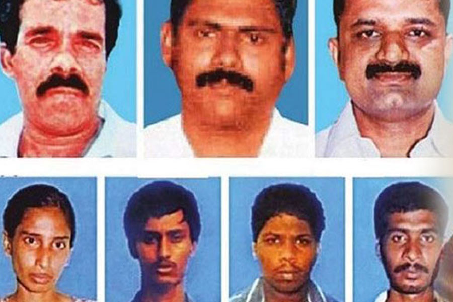 ১৯৯১ সালের ২১ মে তামিলনাড়ুর শ্রীপেরমবুদুরে নির্বাচনী জনসভায় আত্মঘাতী হামলায় নিহত হন প্রাক্তন প্রধানমন্ত্রী রাজীব গান্ধী। সেই মামলায় দোষী সাব্যস্ত হন মুরুগান, নলিনী-সহ মোট ৬ জন। প্রথমে তাঁদের মৃত্যুদণ্ড দেওয়া হয়েছিল। পরে সাজা মকুব হয়।