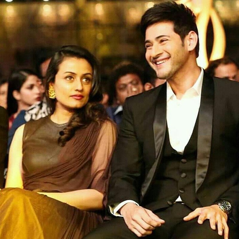 কেউ কেউ মনে করেন, মহেশের কারণে নয়, বরং ইন্ডাস্ট্রিতে তখন রাতারাতি বদল আসায় বলিপাড়া থেকে দূরে সরে গিয়েছিলেন নম্রতা। অনেকের ধারণা, যে অভিনেত্রীরা নাচে দক্ষ, অন্তরঙ্গ দৃশ্যে অভিনয় করতে যাঁদের সমস্যা নেই, তাঁদের কাজ দেওয়া হচ্ছিল। সেই পরিবেশে মানিয়ে নিতে পারবেন না বলে স্বেচ্ছায় অভিনয় ছেড়ে দিয়েছিলেন অভিনেত্রী। যদিও এই প্রসঙ্গে কোনও মন্তব্য করেননি নম্রতা।