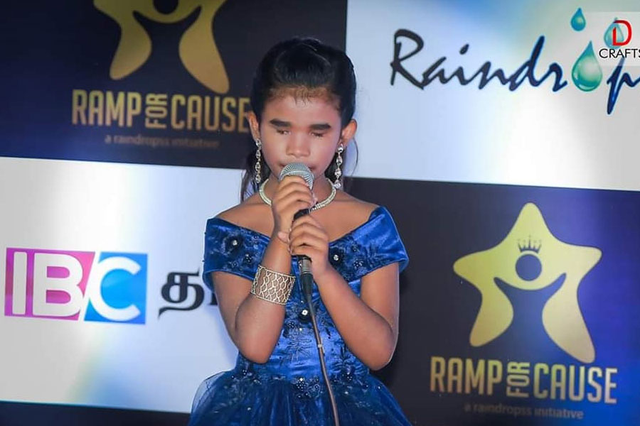 গানের একটি জনপ্রিয় রিয়্যালিটি শোয়ে অংশগ্রহণ করে জয়ী হয়েছিল সাহানা।