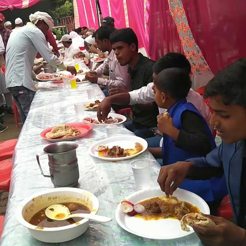 ২০২২ সালে উত্তরপ্রদেশের হামিরপুর জেলার এক গ্রামে বিয়ে দেওয়া হয় ভুরি এবং কাল্লুর। বিয়ে উপলক্ষে বর কাল্লুকে ১১ হাজার টাকা নগদ দেওয়া হয়। এই অনুষ্ঠানে বর এবং কনেপক্ষের তরফে ৫০০ জন অতিথিকে নিমন্ত্রণ জানানো হয়েছিল।